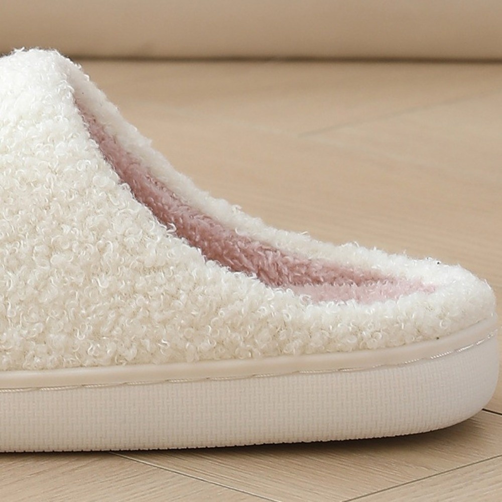 Pantofole Peluche con Stampa A - Plants X recensione e prezzo