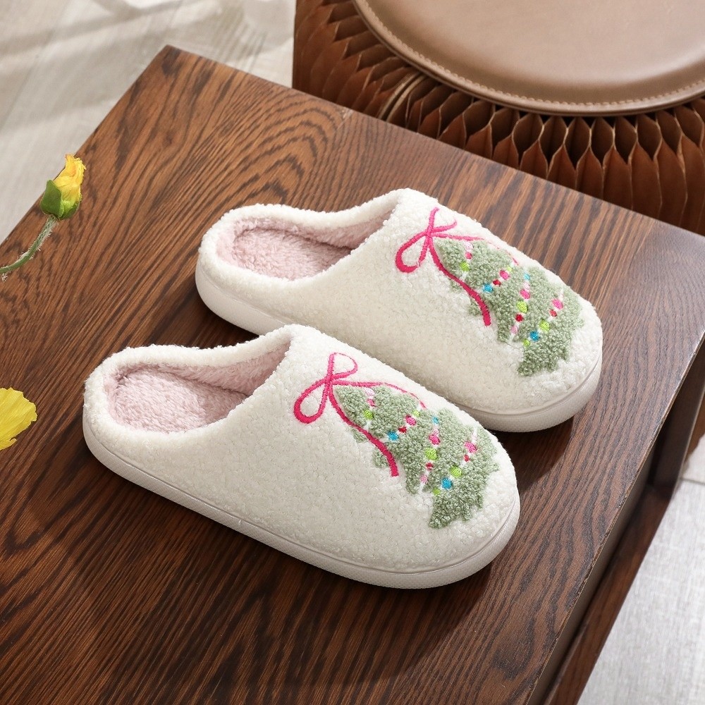 Pantofole Peluche con Stampa A - Plants X recensione e prezzo